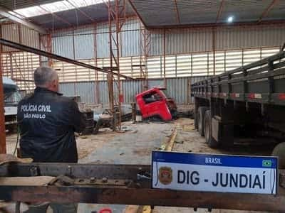 Roubo e sequestro em Jundiaí leva DIG a um desmanche de caminhões em Sorocaba 