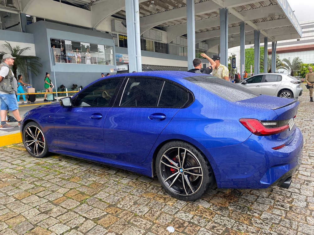 Falha mecânica levou monóxido de carbono para dentro de carro, 04 morreram 