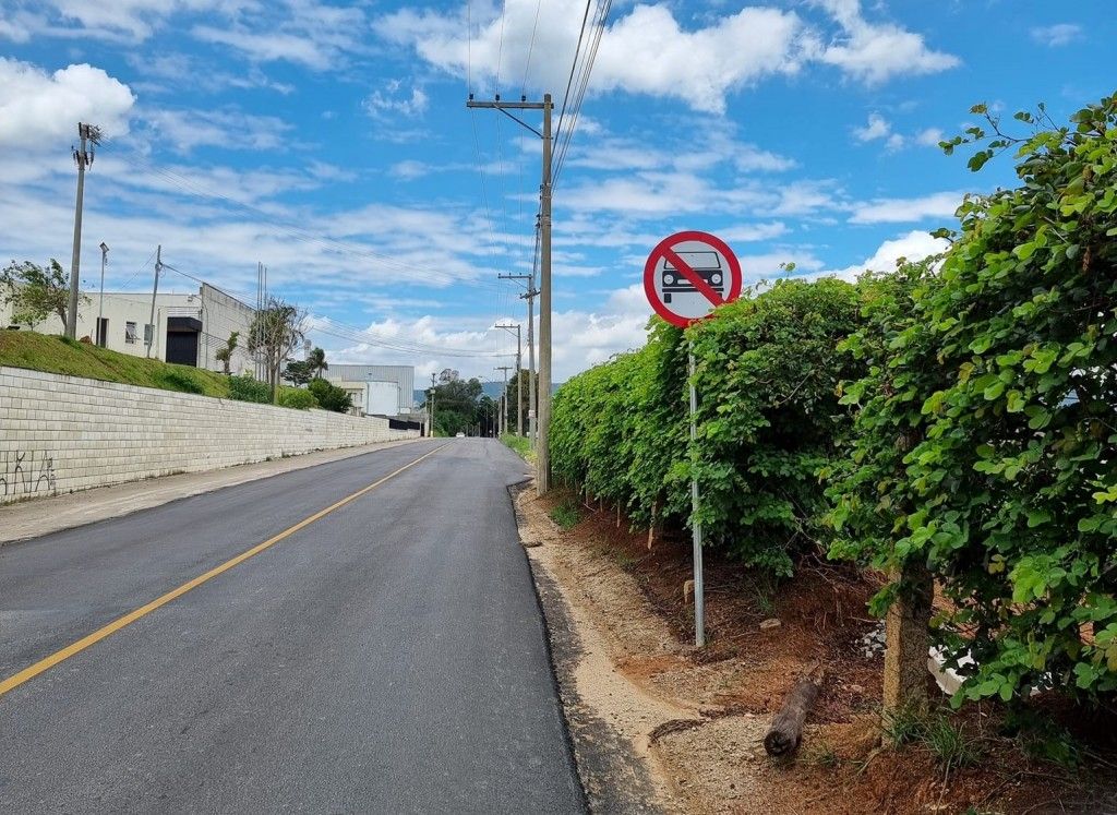 Motociclista morre após bater de frente com viatura da Guarda