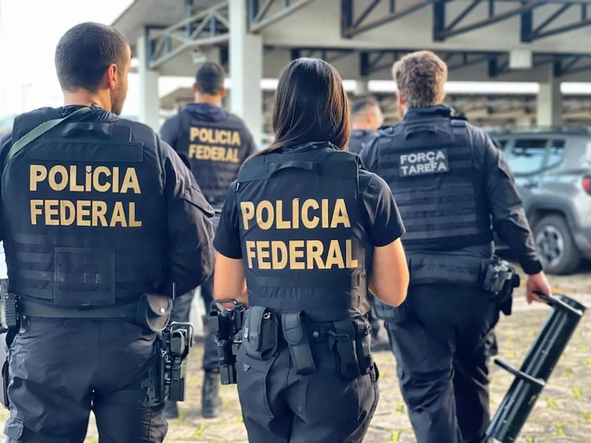 Polícia Federal abre concurso com mil vagas e salários de até R$ 26,8 mil