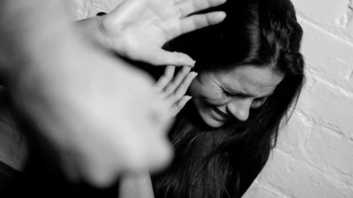  Homem é preso suspeito de bater na mãe e na madrasta