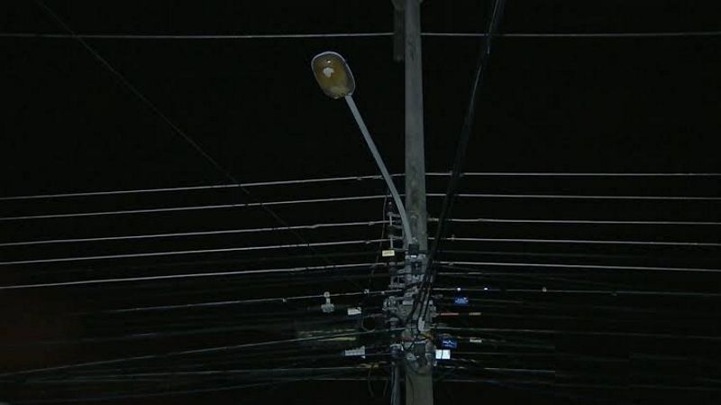Moradores do Guacuri sofrem duas quedas de energia por hora nesta terça-feira