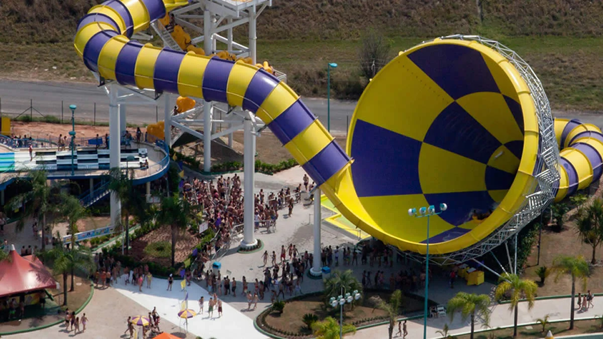  Homem morre de mal súbito em parque aquático em Itupeva