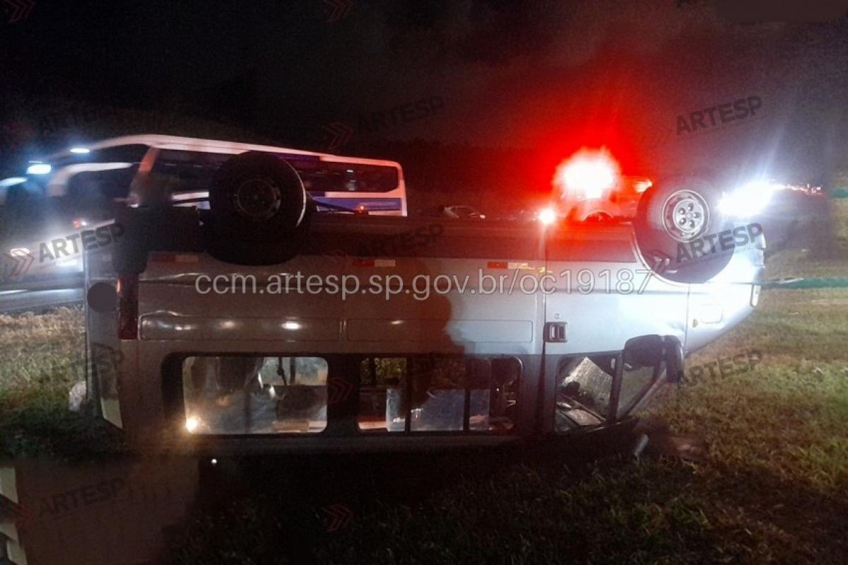  Acidente deixa 14 feridos na Bandeirantes, uma pessoa está em estado grave