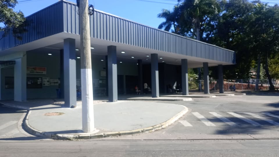 Itupevenses cobram a inauguração do banheiro da rodoviária
