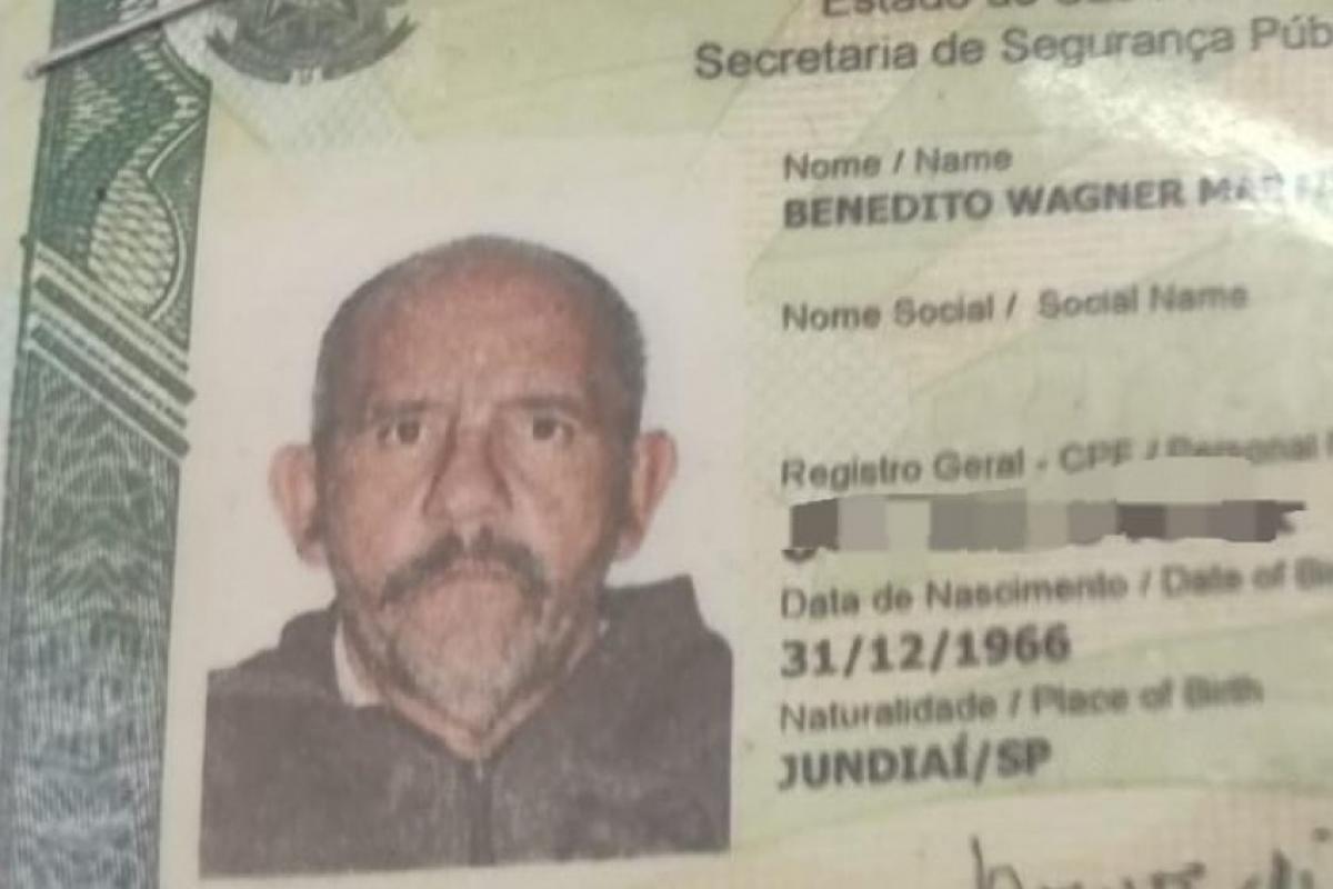  IML procura pela família de homem encontrado morto dentro do quarto de pensão